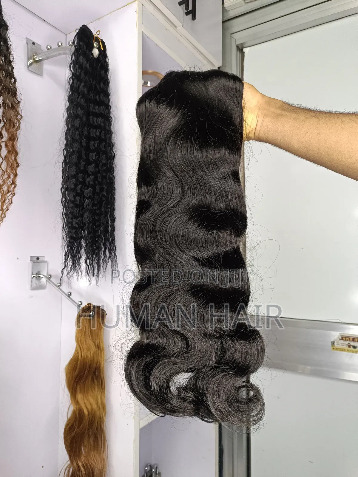 Frizz and Wave Human Hair