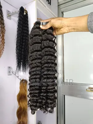 Frizz and Wave Human Hair