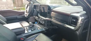 Ford F-150 2021 Black