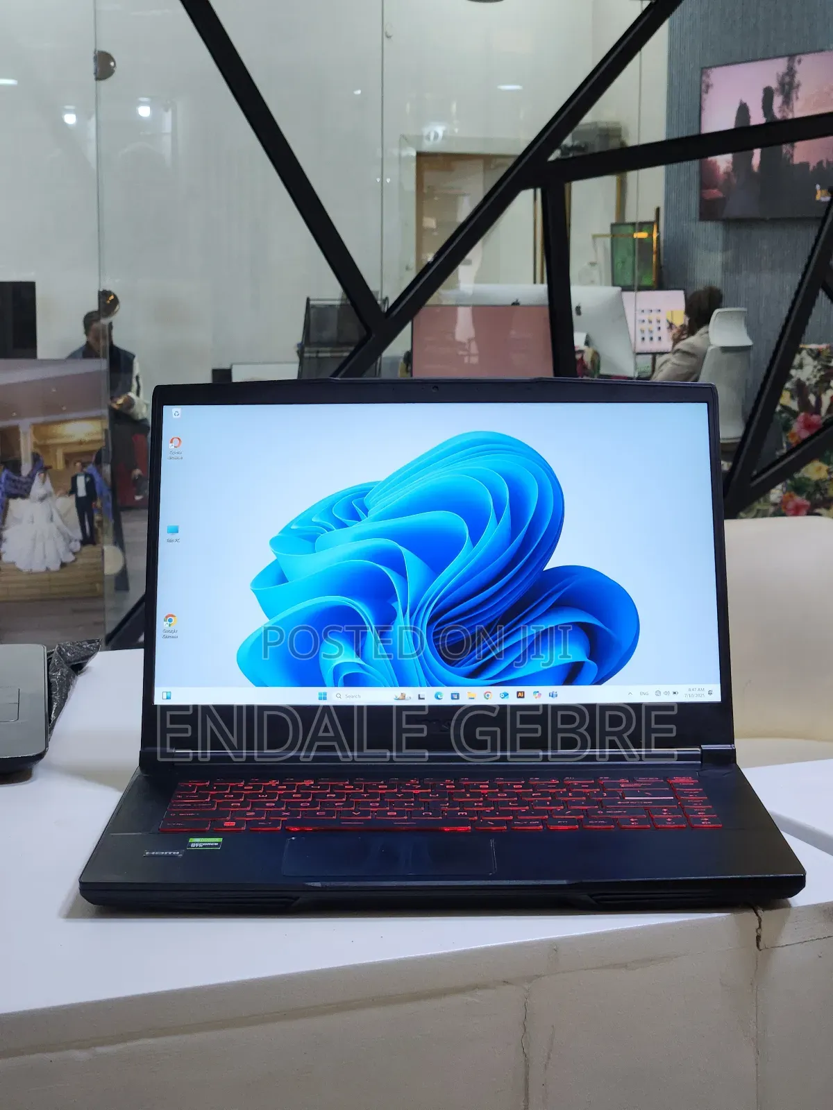 New Laptop MSI GF63 12GB Intel Core I5 SSD 512GB