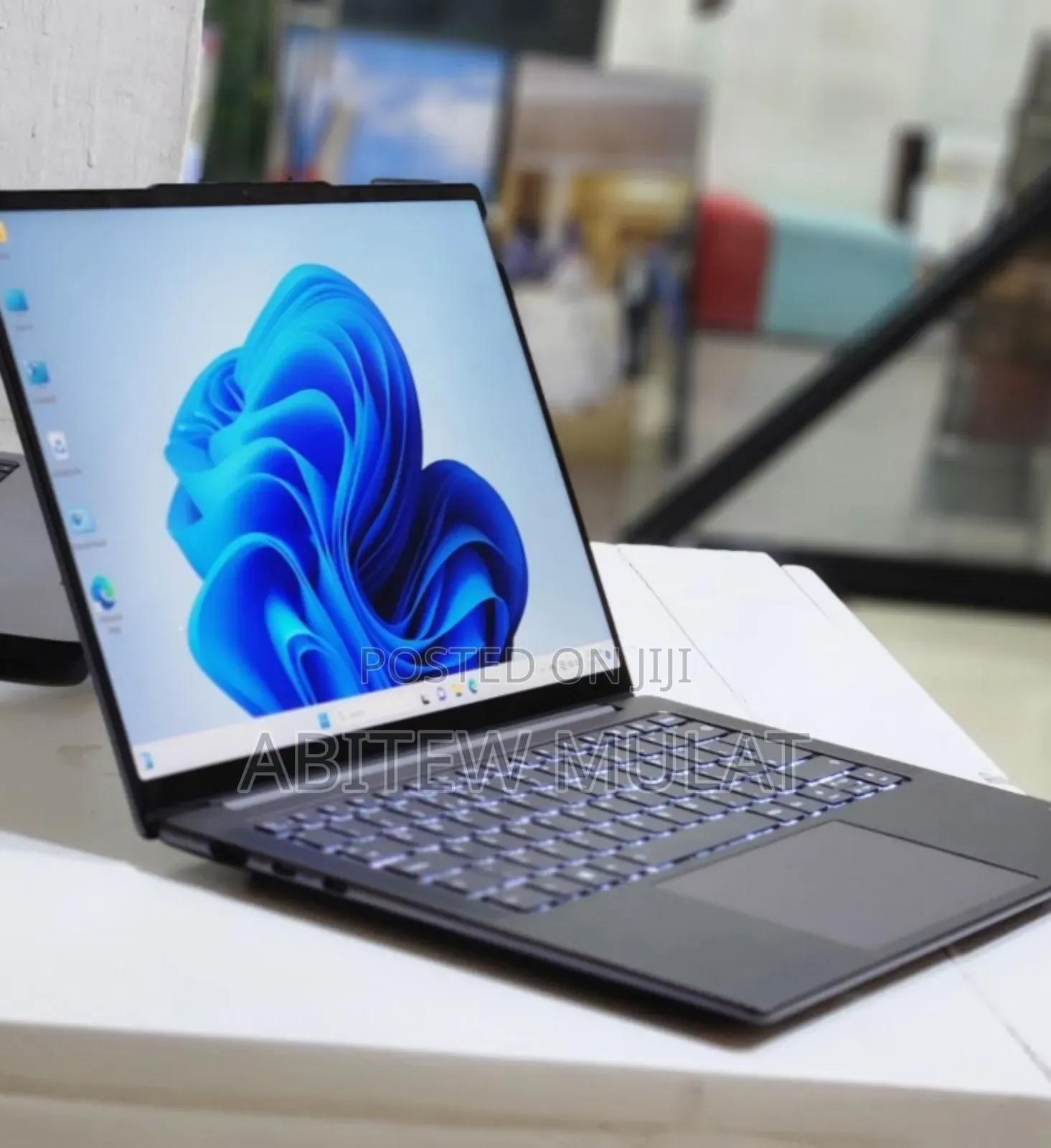 New Laptop Lenovo Yoga 950i 32GB Intel Core I7 SSD 1T