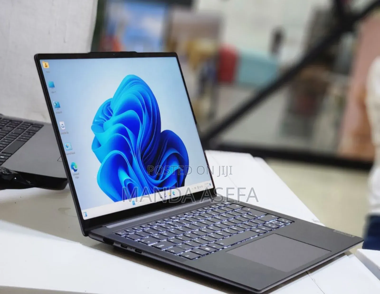 New Laptop Lenovo 32GB Intel Core I7 SSD 1T