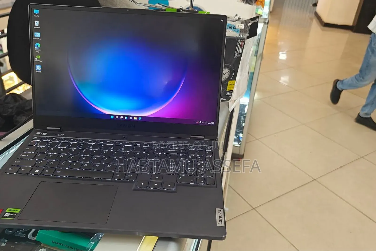 New Laptop Lenovo Legion 5 16GB AMD Ryzen 7 SSD 512GB