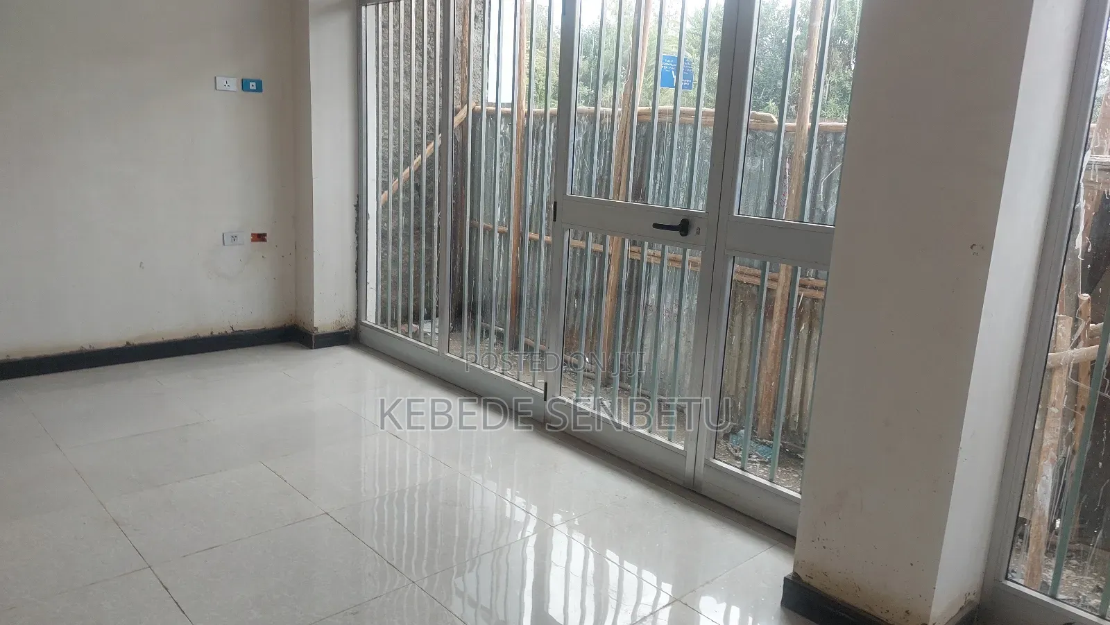 54m2floor for Rent
