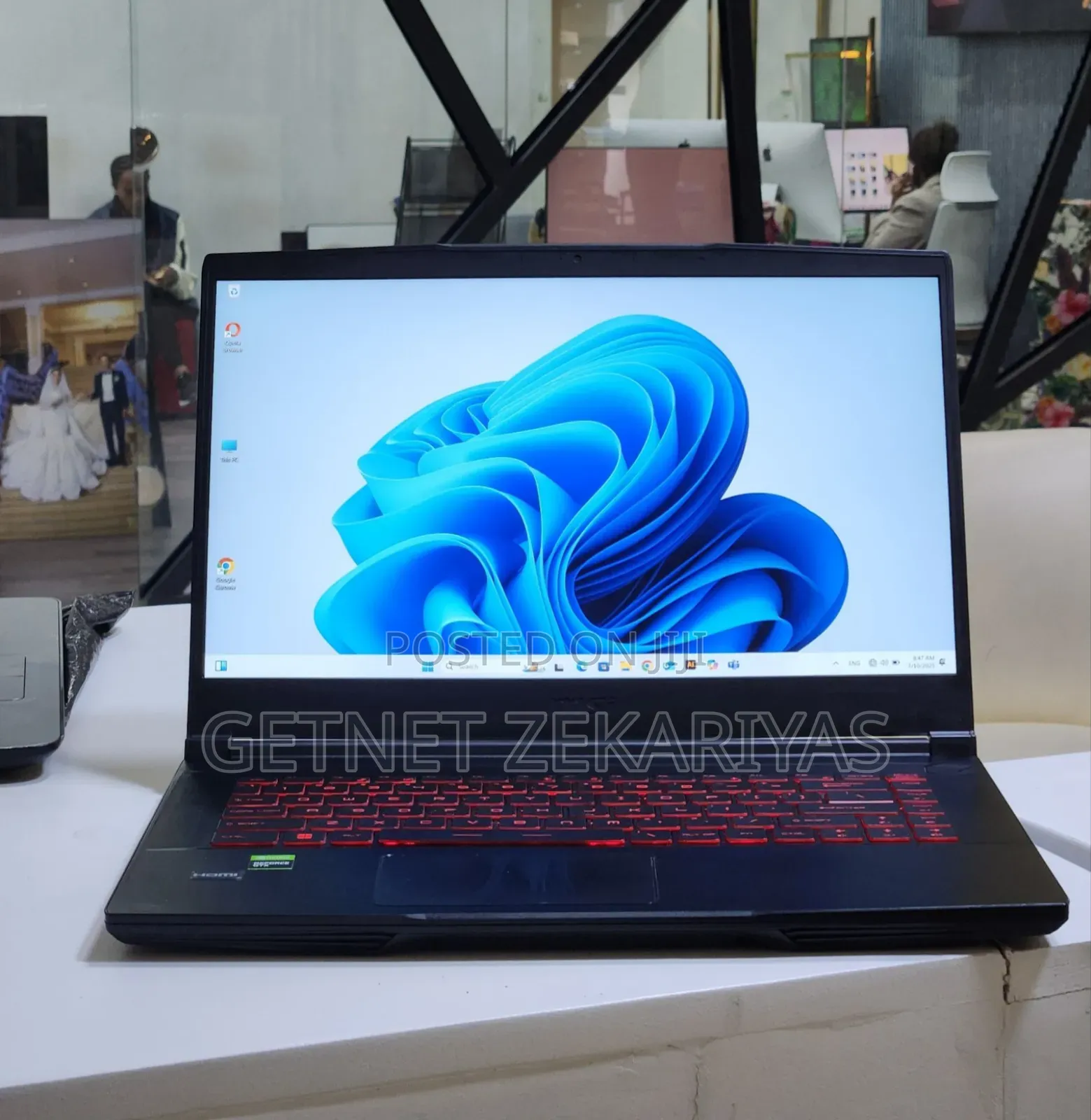New Laptop MSI GF63 12GB Intel Core I5 SSD 512GB