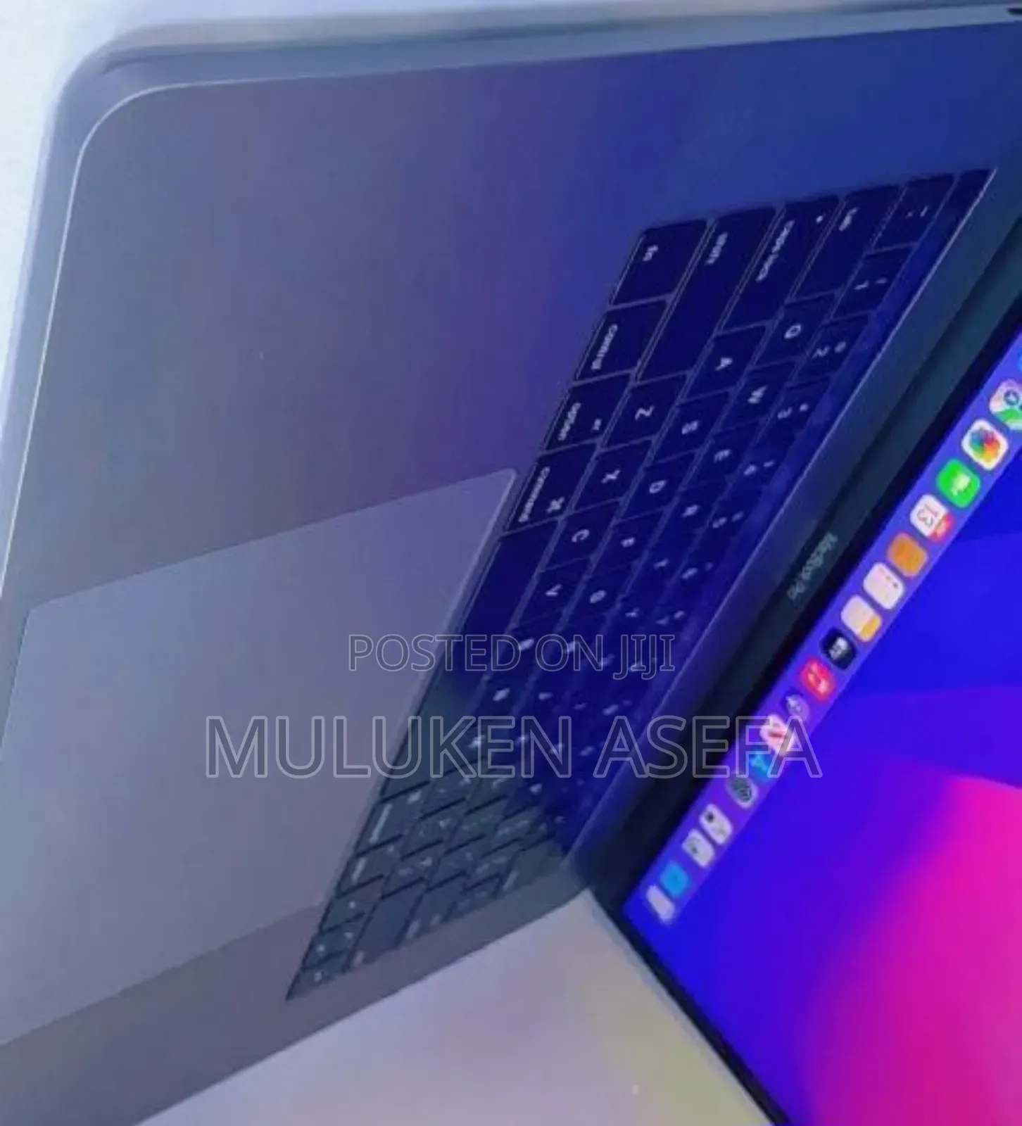 New Laptop Apple MacBook Pro 2017 16GB Intel Core I7 SSD 512GB