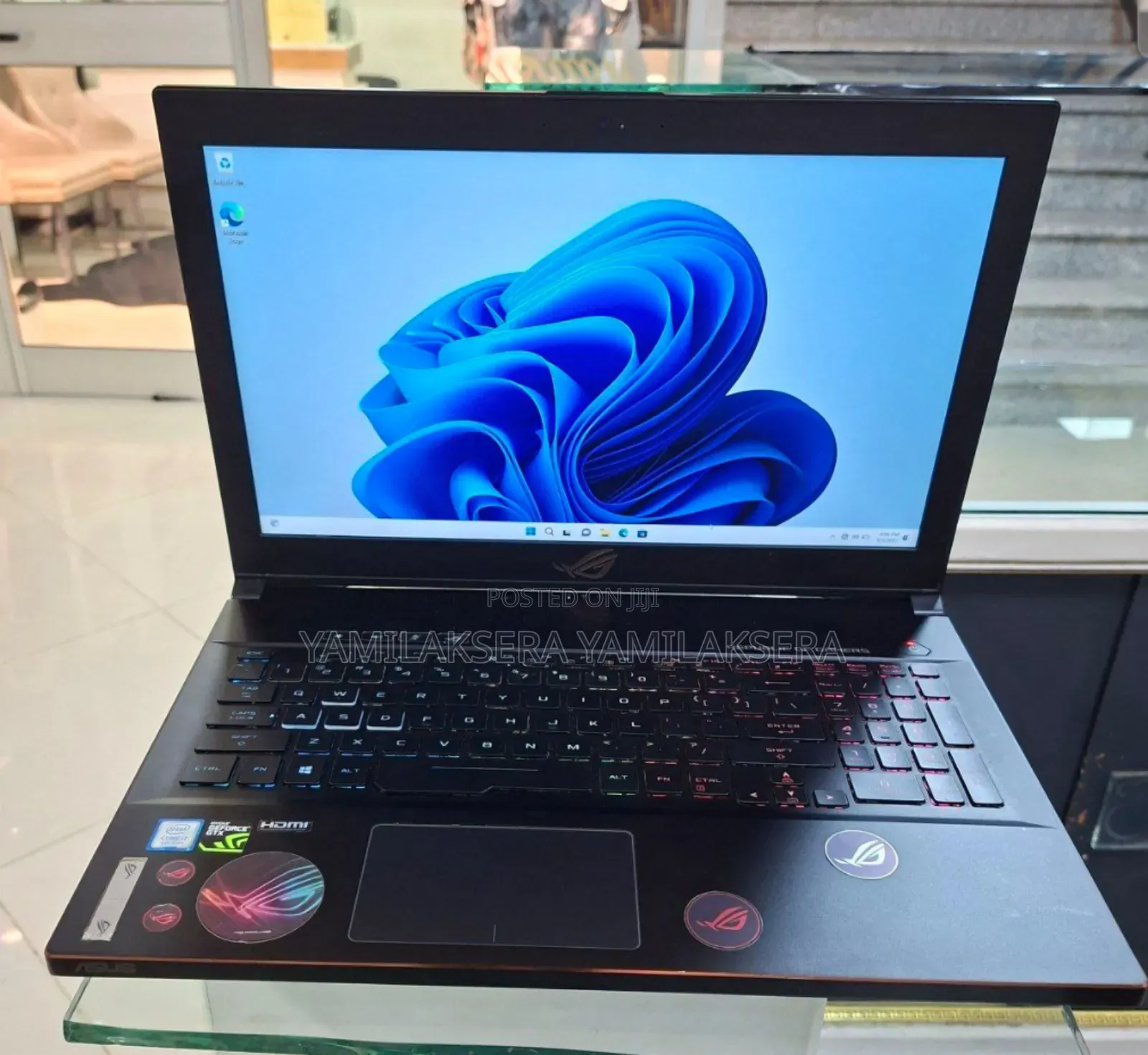 New Laptop Asus ROG Zephyrus G15 16GB Intel Core I7 SSD 1T