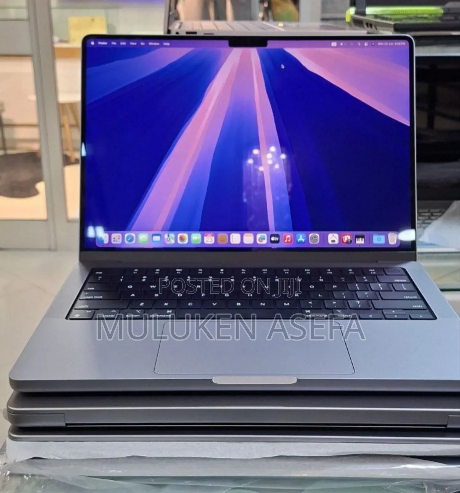 New Laptop Apple MacBook Pro 16GB Apple M1 Pro SSD 1T