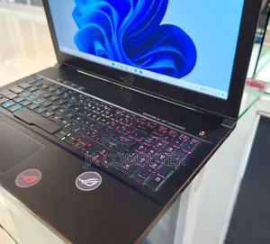 New Laptop Asus ROG Zephyrus G15 16GB Intel Core I7 SSHD (Hybrid) 1.5T