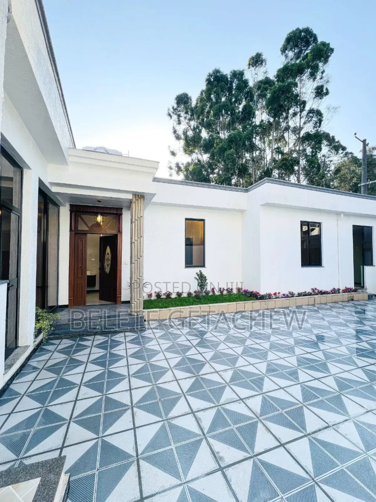 3bdrm Villa in Gurdshola , Luxury, Bole for sale