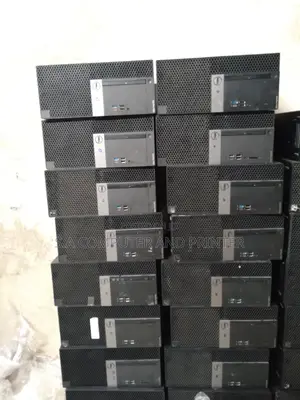 Desktop Computer Dell Optiplex 7050 8GB Intel Core I5 HDD 1T