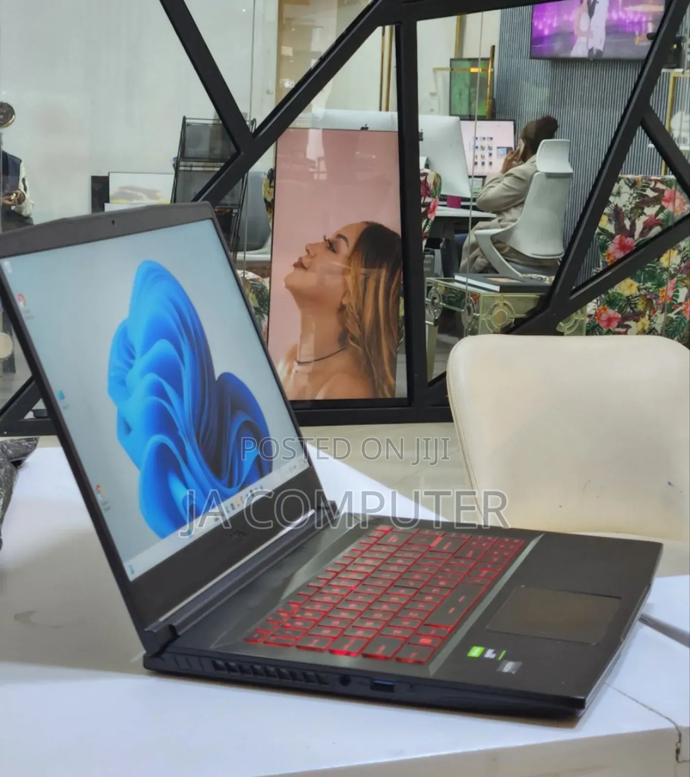 New Laptop MSI GF63 16GB Intel Core I5 SSD 512GB