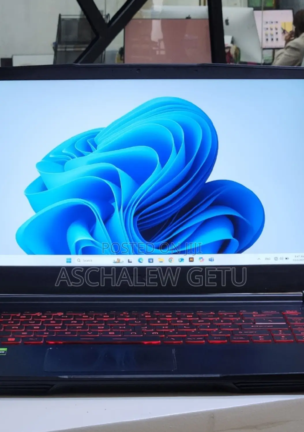 New Laptop MSI GF63 12GB Intel Core I5 SSD 512GB