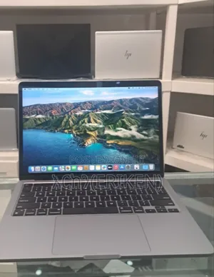 New Laptop Apple MacBook Pro 2019 8GB Intel Core I5 SSD 256GB