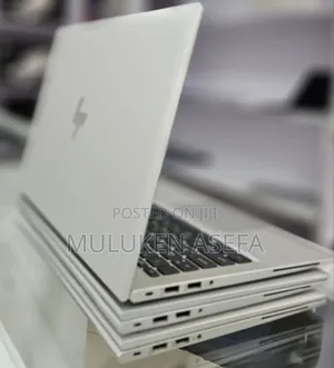 New Laptop HP EliteBook 840 G8 16GB Intel Core I5 SSD 512GB