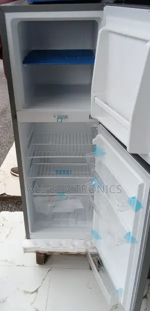 Boss 250 Refrigerator
