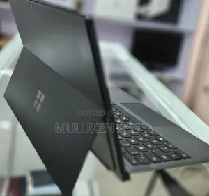 New Laptop Microsoft Surface Pro 6 8GB Intel Core I7 SSD 256GB