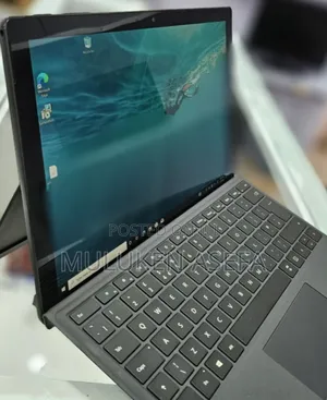 New Laptop Microsoft Surface Pro 6 8GB Intel Core I7 SSD 256GB