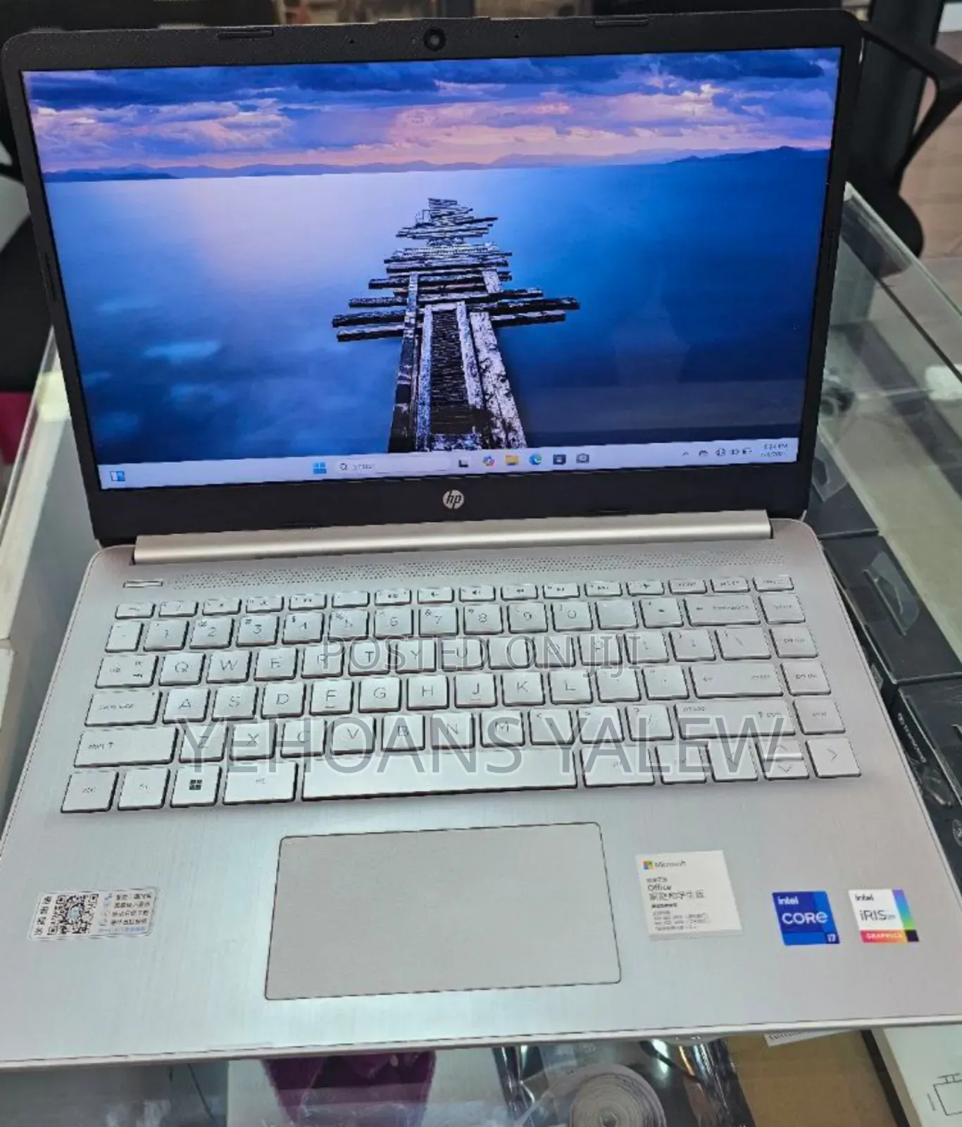 New Laptop HP Stream Notebook 16GB Intel Core I7 SSD 512GB