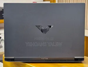New Laptop HP Victus 15 16GB AMD Ryzen 7 SSD 512GB