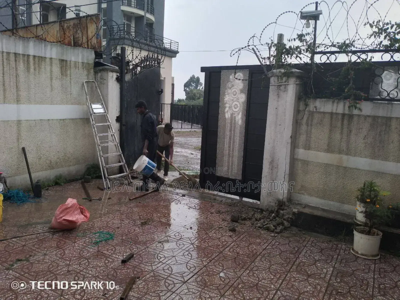 Furnished 4bdrm Villa in ወሎሠፌር አካባቢ, Bole for sale