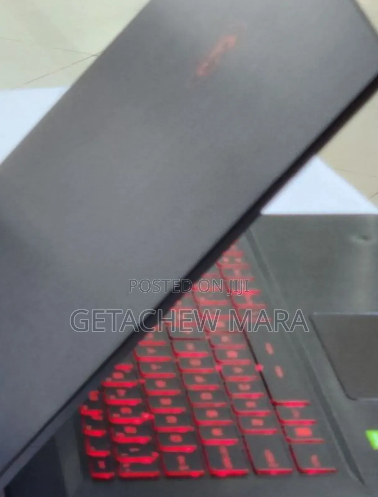 New Laptop Apple MacBook Pro M1 12GB Intel Core I5 SSD 512GB