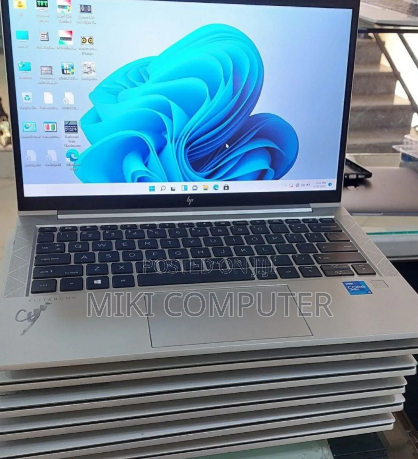 New Laptop HP EliteBook 830 G8 16GB Intel Core i5 SSD 512GB