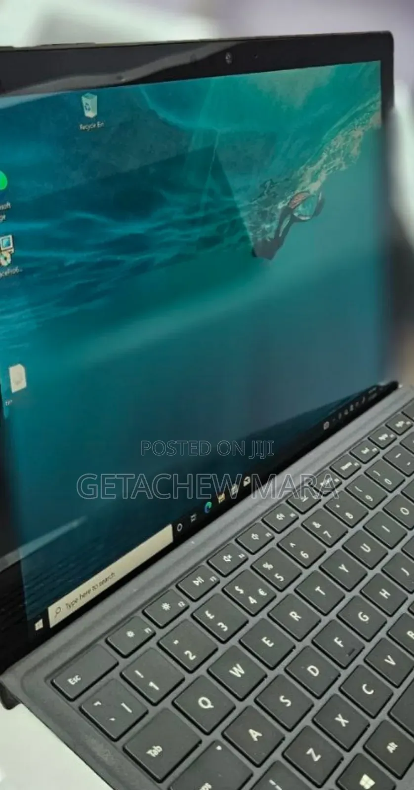 New Laptop Apple MacBook Pro M1 8GB Intel Core I7 SSD 256GB