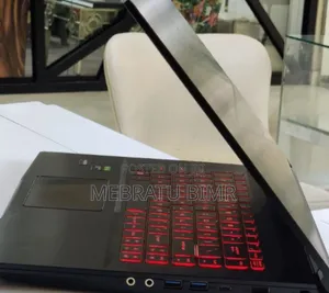 New Laptop MSI GF63 12GB Intel Core I5 SSD 512GB