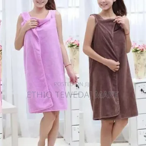 Photo - Women Microfiber Bath Towel Wearable Shower Towel