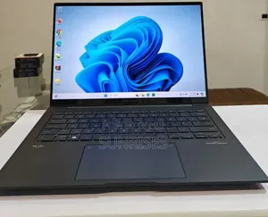 New Laptop Asus ZenBook UX31LA 16GB Intel Core I7 SSD 512GB