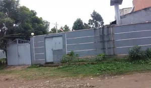 3bdrm House in Semit, L-Shape, Bole for sale