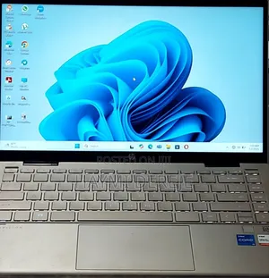 New Laptop HP Pavilion 15 8GB Intel Core I5 SSD 512GB