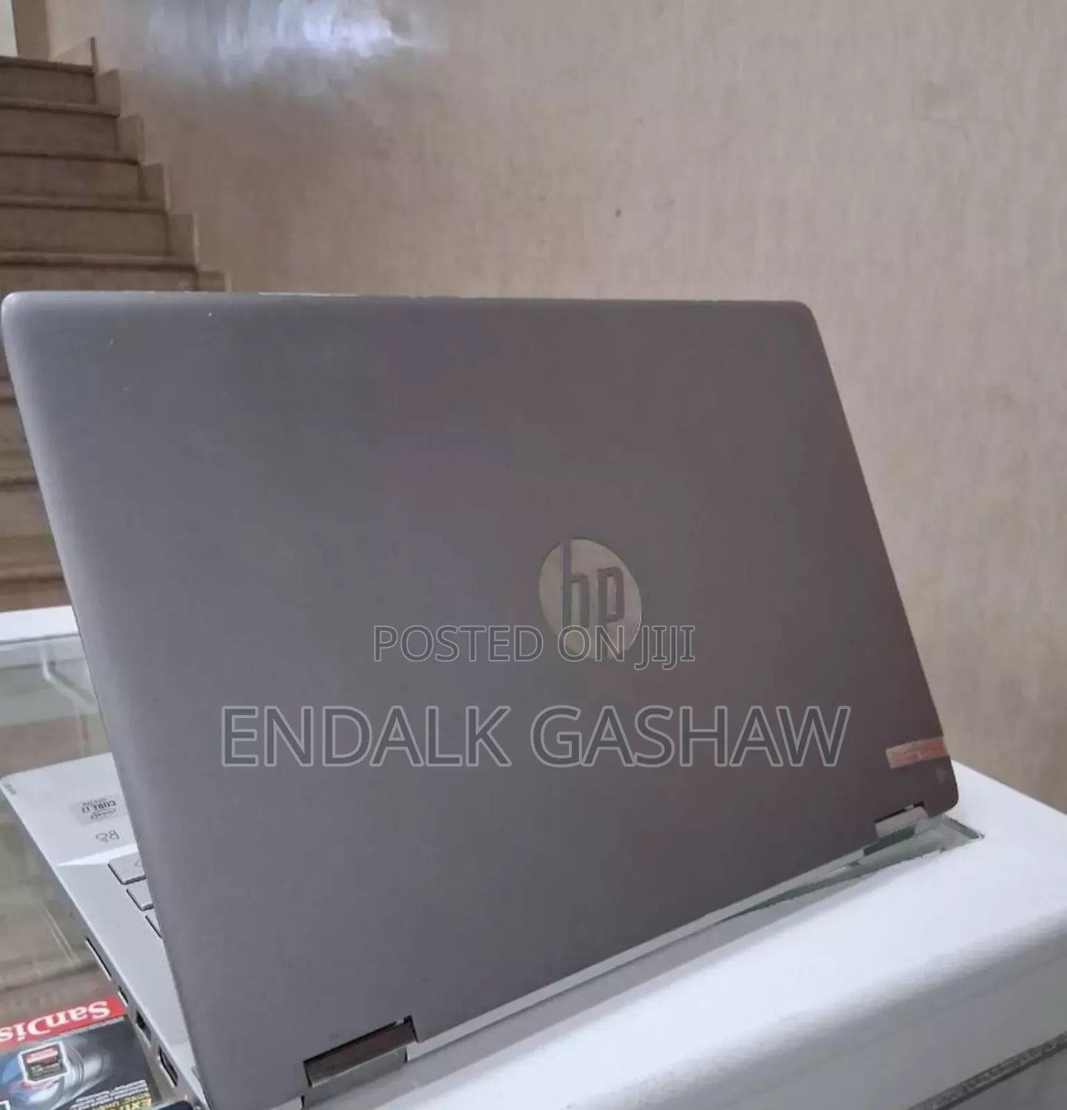 New Laptop HP Pavilion X360 8GB Intel Core I7 SSD 256GB