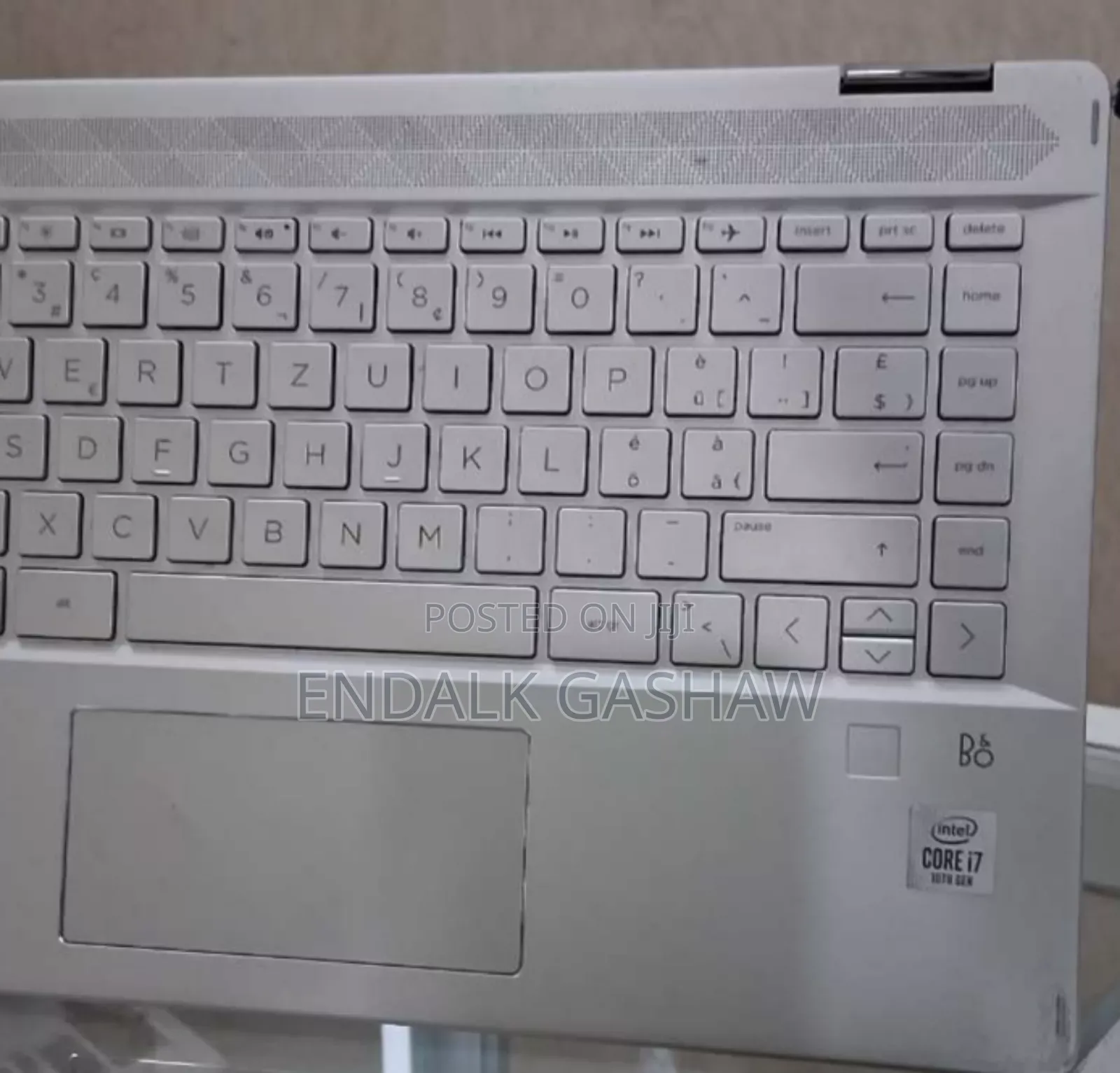 New Laptop HP Pavilion X360 8GB Intel Core I7 SSD 256GB