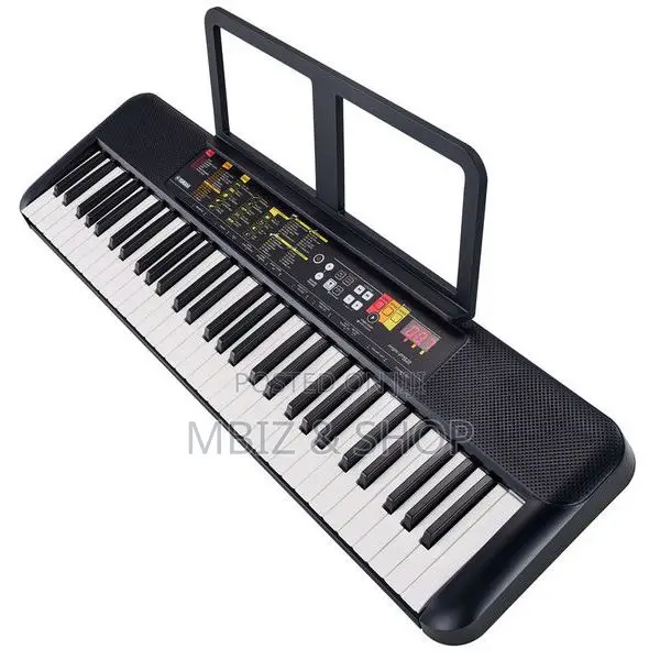 Yamaha F52 Keyboard
