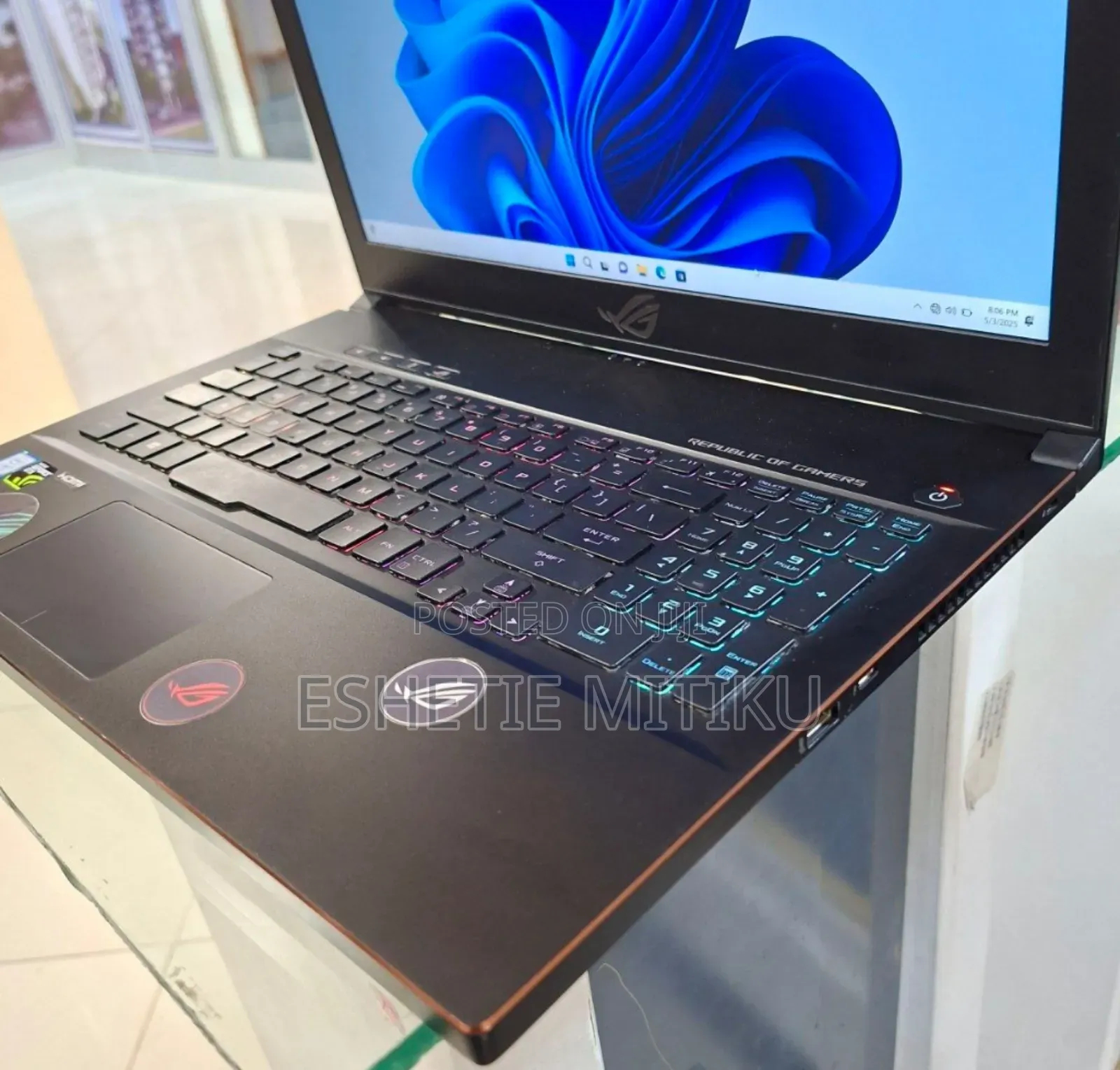 New Laptop Asus ROG ZEPHYRUS (GX501) 16GB Intel Core I7 SSD 1T