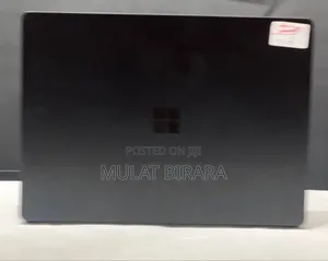 New Laptop Microsoft Surface 16GB Intel Core I7 SSD 512GB