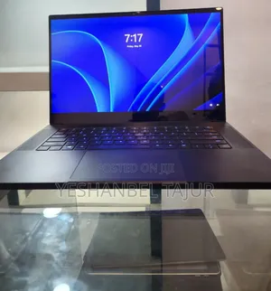 New Laptop Razer Blade 32GB Intel Core I7 SSD 1T