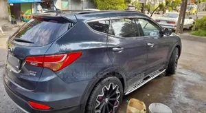 Hyundai Santa Fe 2013 Gray