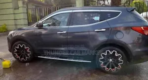 Hyundai Santa Fe 2013 Gray
