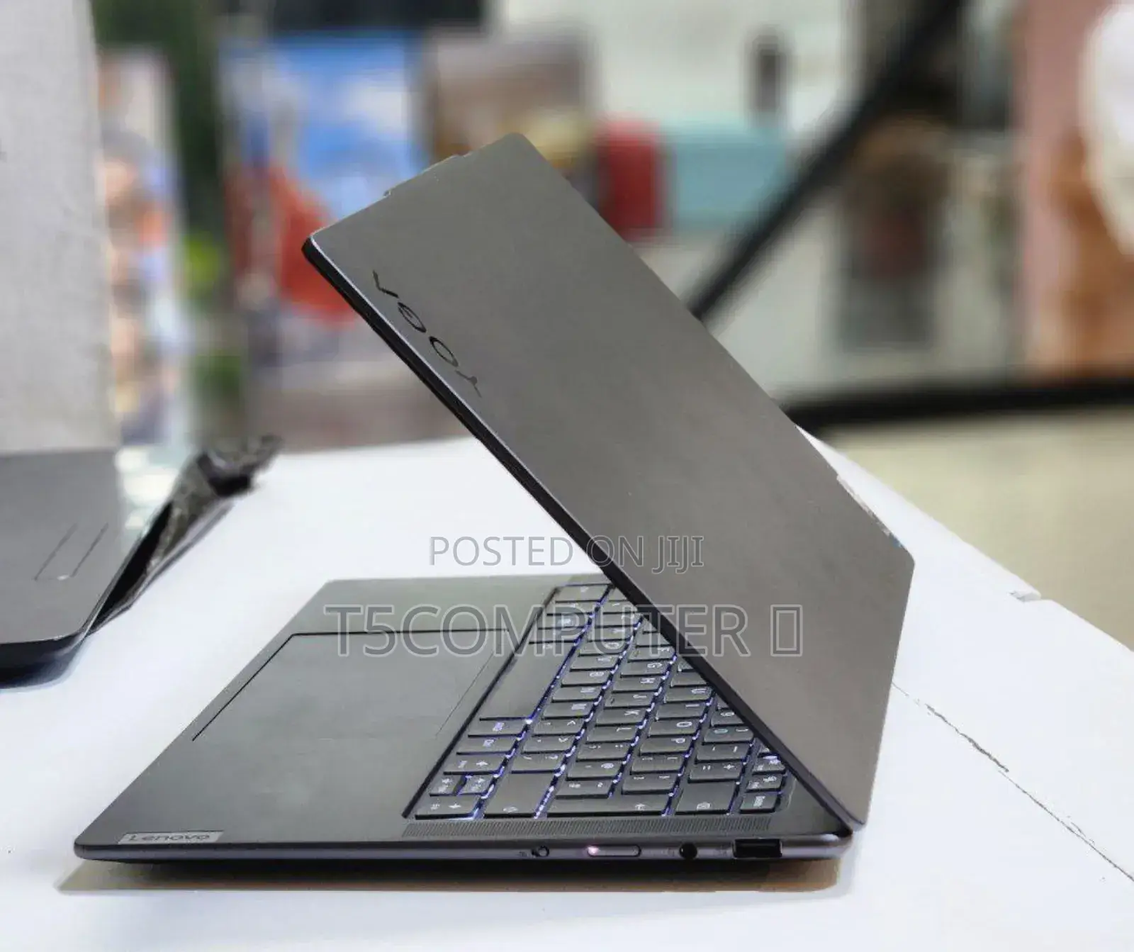 New Laptop Lenovo Yoga 700 32GB Intel Core I7 SSD 1T