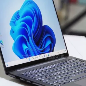 New Laptop Lenovo 16GB Intel Core I7 SSD 1T