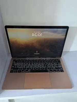 Photo - New Laptop Apple MacBook Air 2019 8GB Intel Core I5 SSD 256GB