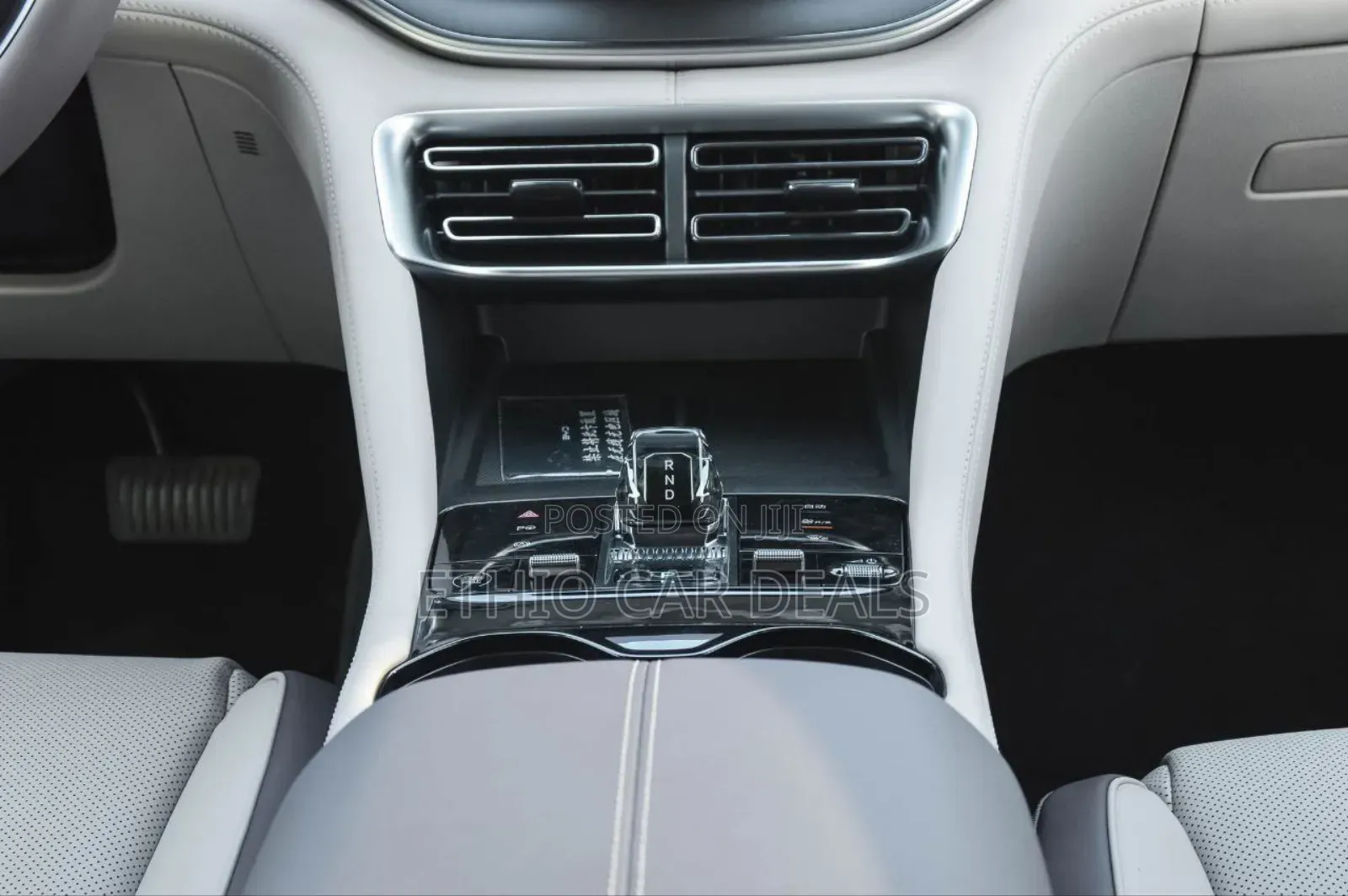 New BYD Song Plus DM-i 2025 Silver