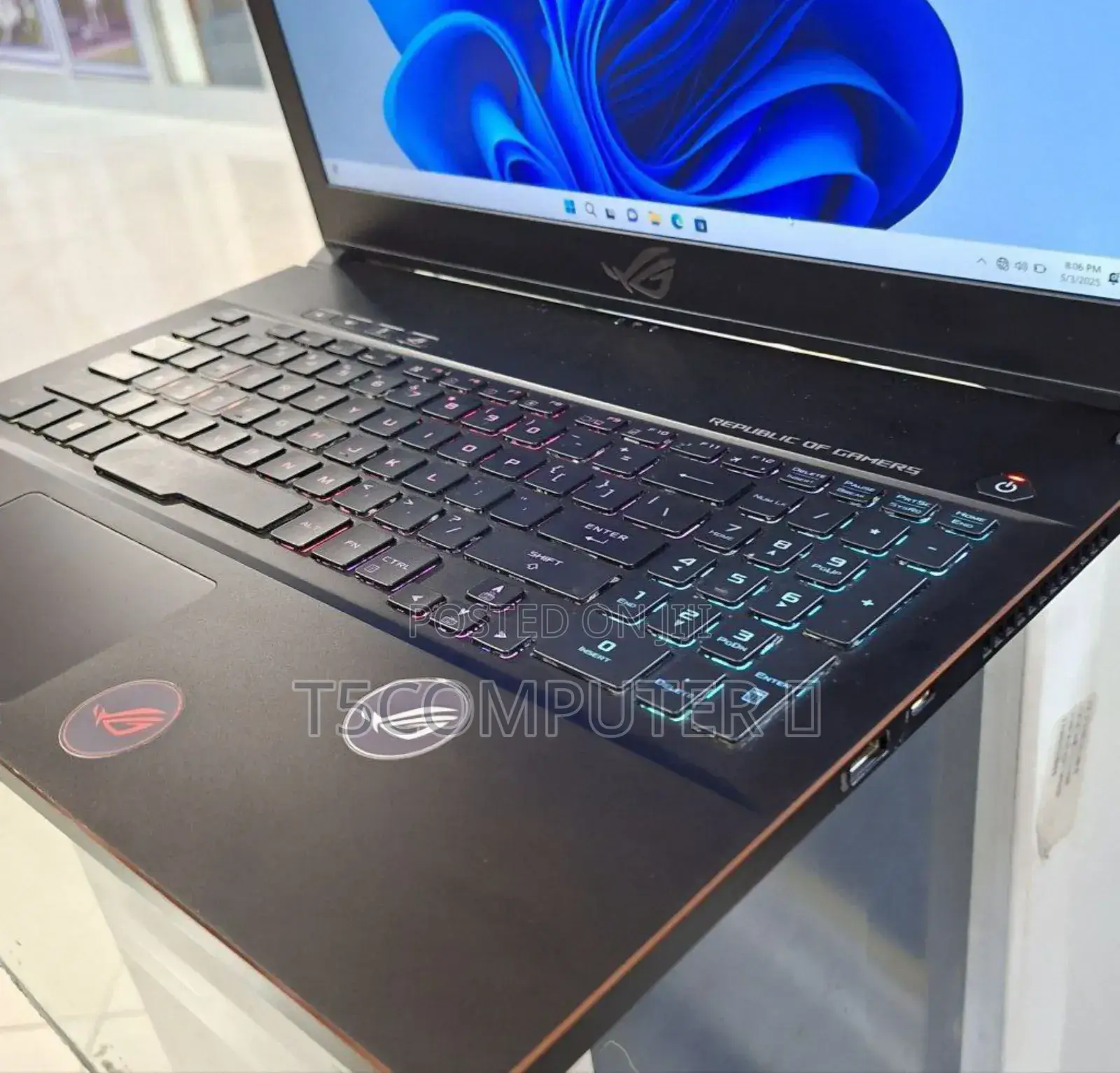 New Laptop Asus ROG Zephyrus G15 16GB Intel Core I7 SSD 1T