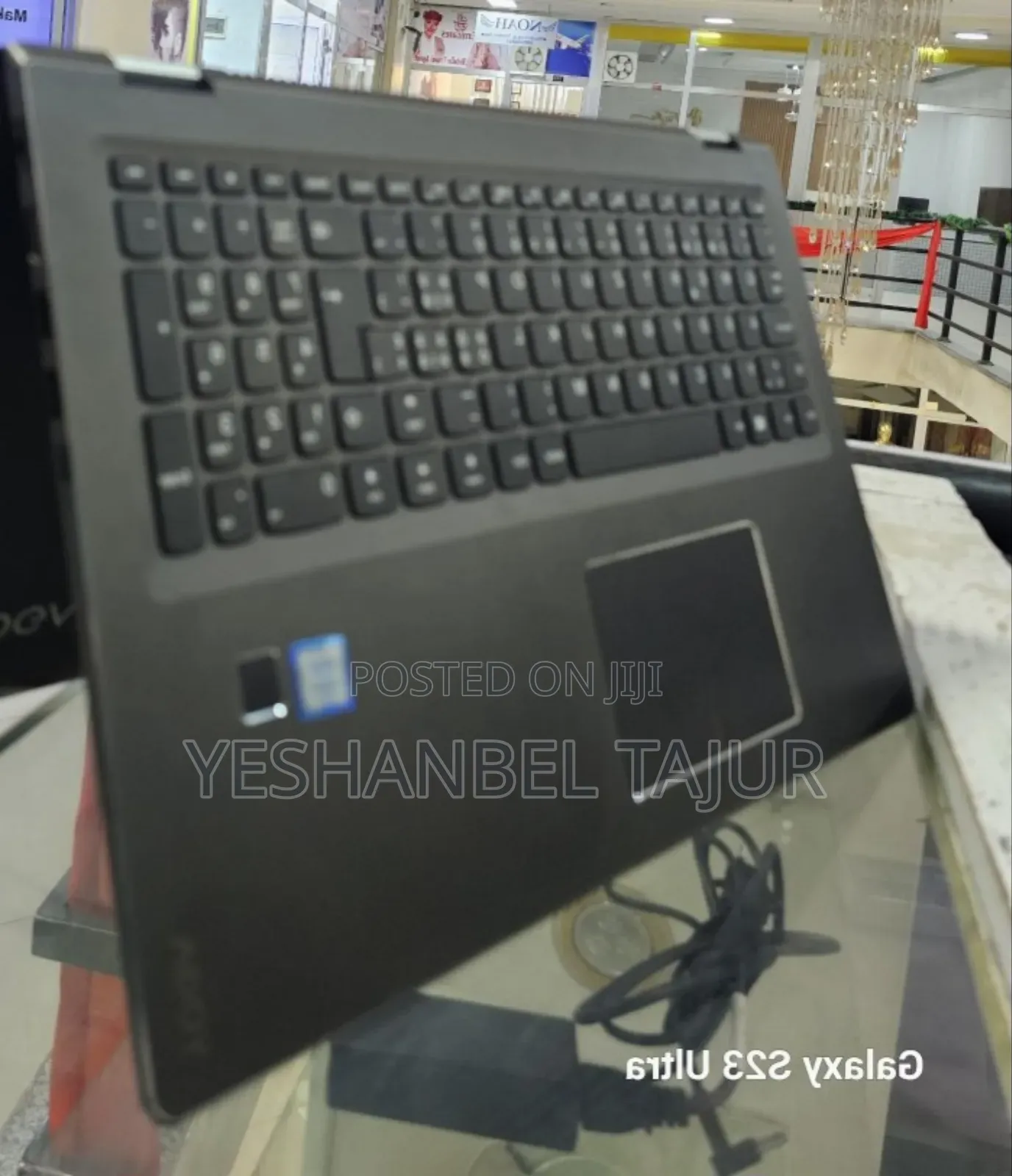 New Laptop Lenovo Yoga 330 8GB Intel Core I7 SSD 256GB