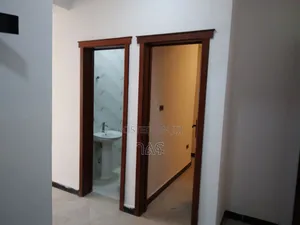 3bdrm Villa in የአያት ቪላ 290 ካሬ, Bole for sale