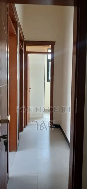 3bdrm Villa in የአያት ቪላ 290 ካሬ, Bole for sale