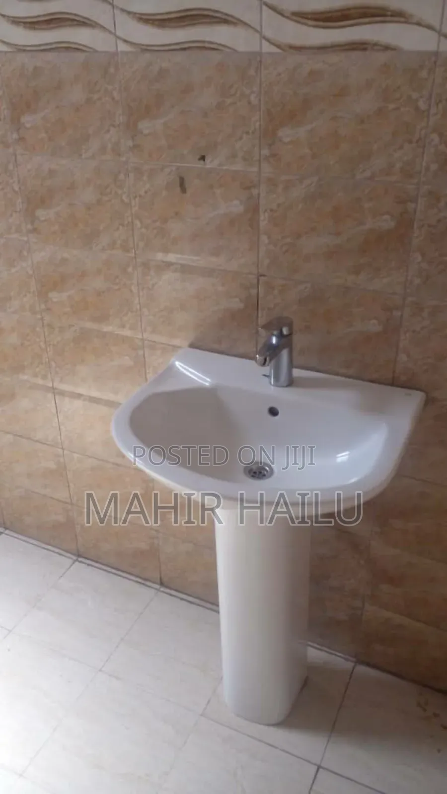 1bdrm Apartment in Real, Bole for rent